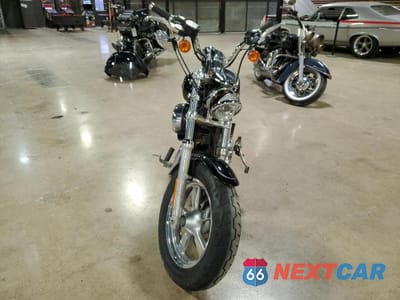 Drugie zdjęcie samochodu z przodu: 2014 HARLEY-DAVIDSON XL1200 C VIN:1HD1CT313EC414427 - miniatura