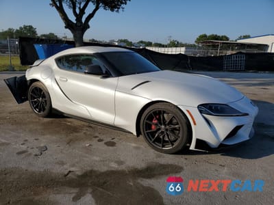 Czwarte zdjęcie samochodu z boku: 2024 TOYOTA SUPRA BASE VIN:WZ1DB0G02RW066224 - miniatura