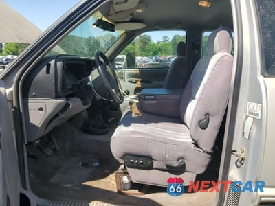 Zdjęcie 7 z 16 samochodu: 1995 DODGE RAM 3500 VIN:3B7MC33C5SM111627 - miniatura