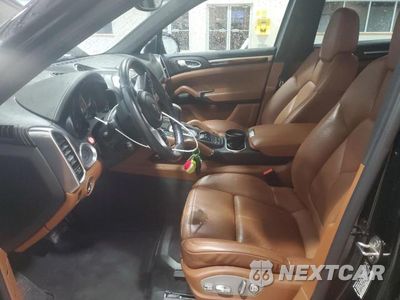 Zdjęcie 7 z 13 samochodu: 2017 PORSCHE CAYENNE VIN:WP1AA2A27HKA86824 - miniatura