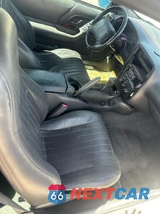 Piąte zdjęcie samochodu w środku: 1997 CHEVROLET CAMARO BASE VIN:2G1FP22KXV2124842 - miniatura