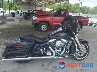 2016 HARLEY-DAVIDSON FLHX STREET GLIDE 1HD1KBM1XGB622048 - główne zdjęcie licytacji z USA - miniatura