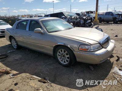 Czwarte zdjęcie samochodu z boku: 2007 LINCOLN TOWN CAR SIGNATURE LIMITED VIN:1LNHM82V87Y615711 - miniatura