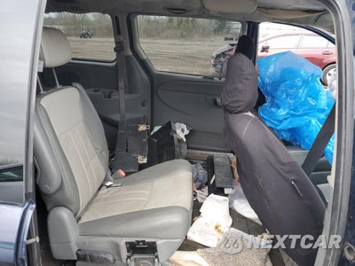 Zdjęcie 11 z 13 samochodu: 2006 DODGE GRAND CARAVAN SXT VIN:2D4GP44L36R700926 - miniatura