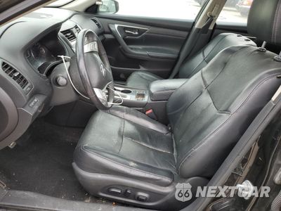 Zdjęcie 7 z 12 samochodu: 2016 NISSAN ALTIMA 2.5 VIN:1N4AL3AP5GC229409 - miniatura
