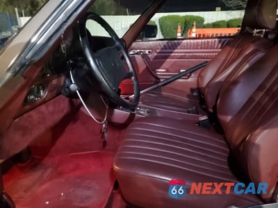 Zdjęcie 7 z 12 samochodu: 1986 MERCEDES-BENZ 560 SL VIN:WDBBA48D9GA043615 - miniatura