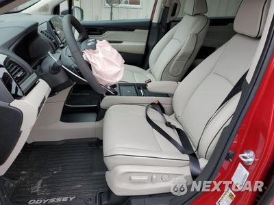 Zdjęcie 7 z 16 samochodu: 2025 HONDA ODYSSEY TOURING VIN:5FNRL6H86SB049459 - miniatura