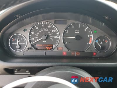 Zdjęcie 9 z 12 samochodu: 1999 BMW Z3 2.8 VIN:4USCK5334XLE95464 - miniatura