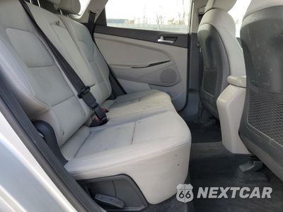 Zdjęcie 11 z 16 samochodu: 2019 HYUNDAI TUCSON SE VIN:KM8J23A49KU935025 - miniatura