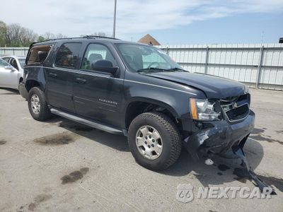Czwarte zdjęcie samochodu z boku: 2012 CHEVROLET SUBURBAN K1500 LT VIN:1GNSKJE77CR298049 - miniatura