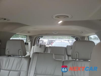 Zdjęcie 10 z 13 samochodu: 2011 LINCOLN NAVIGATOR VIN:5LMJJ2H51BEJ05402 - miniatura