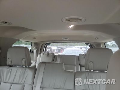 Zdjęcie 10 z 13 samochodu: 2011 LINCOLN NAVIGATOR VIN:5LMJJ2H51BEJ05402 - miniatura