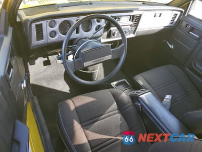 Zdjęcie 8 z 15 samochodu: 1985 CHEVROLET BLAZER S10 VIN:1G8CS18B1F8272936 - miniatura