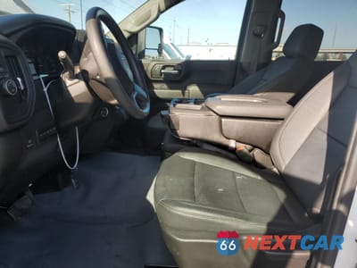 Zdjęcie 7 z 13 samochodu: 2024 CHEVROLET SILVERADO C2500 HEAVY DUTY VIN:1GC4WLE74RF260547 - miniatura