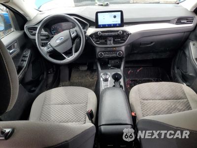 Zdjęcie 8 z 16 samochodu: 2021 FORD ESCAPE SE VIN:1FMCU9G63MUB12317 - miniatura