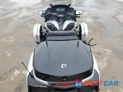 Zdjęcie 6 z 10 samochodu: 2022 CAN-AM SPYDER ROADSTER RT VIN:2BXNBDD2XNV003883 - miniatura