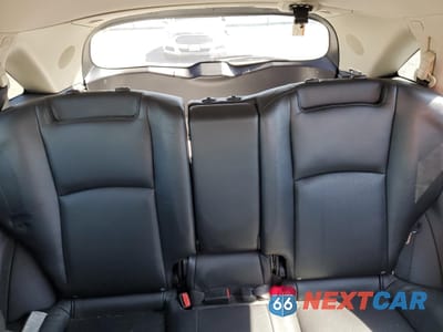 Zdjęcie 10 z 13 samochodu: 2006 INFINITI FX35 VIN:JNRAS08W26X209084 - miniatura