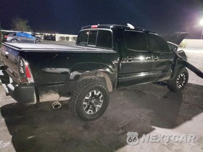Trzecie zdjęcie samochodu z tyłu: 2015 TOYOTA TACOMA DOUBLE CAB PRERUNNER VIN:3TMJU4GN3FM191095 - miniatura