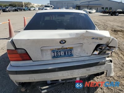Zdjęcie 6 z 12 samochodu: 1997 BMW M3 VIN:WBSCD9326VEE06423 - miniatura