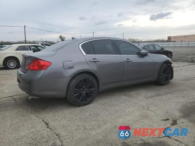 Trzecie zdjęcie samochodu z tyłu: 2015 INFINITI Q40 VIN:JN1CV6AR3FM523841 - miniatura