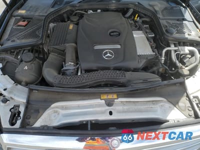 Zdjęcie 11 z 12 samochodu: 2015 MERCEDES-BENZ C 300 VIN:55SWF4JB6FU067226 - miniatura