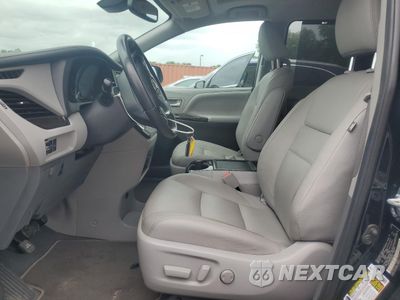 Zdjęcie 7 z 14 samochodu: 2020 TOYOTA SIENNA XLE VIN:5TDYZ3DC5LS025122 - miniatura