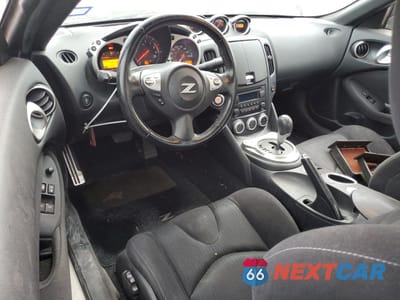 Zdjęcie 8 z 14 samochodu: 2017 NISSAN 370Z BASE VIN:JN1AZ4EH4HM952264 - miniatura
