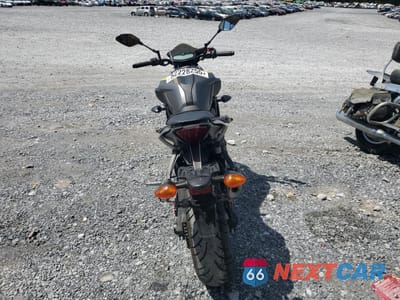 Czwarte zdjęcie samochodu z boku: 2018 YAMAHA MT07 VIN:JYARM27E6JA001105 - miniatura