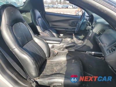 Zdjęcie 10 z 13 samochodu: 2000 CHEVROLET CORVETTE VIN:1G1YY12G9Y5124612 - miniatura