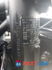 Zdjęcie 9 z 10 samochodu: 2024 KAWASAKI ZX400 P VIN:ML5ZXCP15RDA25790 - miniatura