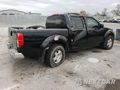 Trzecie zdjęcie samochodu z tyłu: 2005 NISSAN FRONTIER CREW CAB LE VIN:1N6AD07W45C438770 - miniatura