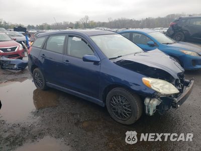 Czwarte zdjęcie samochodu z boku: 2004 TOYOTA COROLLA MATRIX BASE VIN:2T1LR38E04C275464 - miniatura