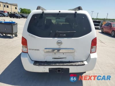 Zdjęcie 6 z 13 samochodu: 2006 NISS PATHFINDER S VIN:5N1AR18U96C640878 - miniatura