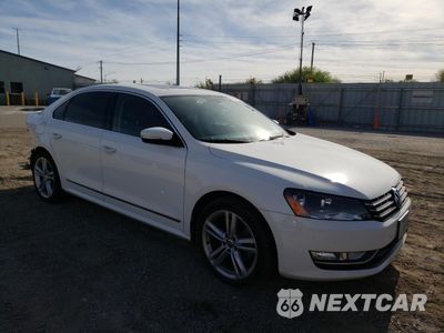 Czwarte zdjęcie samochodu z boku: 2015 VOLKSWAGEN PASSAT SEL VIN:1VWCV7A38FC089319 - miniatura