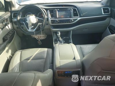 Zdjęcie 8 z 15 samochodu: 2015 TOYOTA HIGHLANDER LIMITED VIN:5TDYKRFH1FS103366 - miniatura