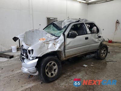 2002 ISUZU RODEO S 4S2DM58W924331185 - główne zdjęcie licytacji z USA - miniatura