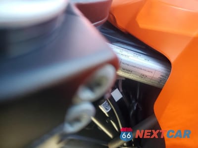 Zdjęcie 9 z 10 samochodu: 2020 KTM 1290 SUPER ADVENTURE S VIN:VBKV79407LM919733 - miniatura