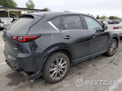 Trzecie zdjęcie samochodu z tyłu: 2024 MAZDA CX-5 PREMIUM VIN:JM3KFBDL1R0422371 - miniatura