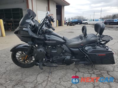 Trzecie zdjęcie samochodu z tyłu: 2018 HARLEY-DAVIDSON FLTRXS ROAD GLIDE SPECIAL VIN:1HD1KTC17JB662182 - miniatura
