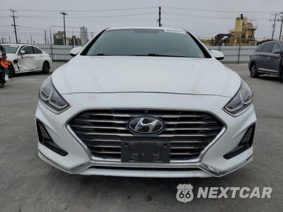 Piąte zdjęcie samochodu w środku: 2019 HYUNDAI SONATA SE VIN:5NPE24AFXKH817699 - miniatura