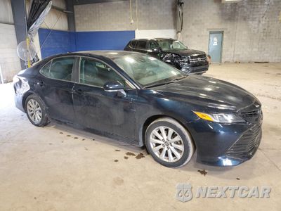 Czwarte zdjęcie samochodu z boku: 2019 TOYOTA CAMRY L VIN:4T1B11HK4KU722788 - miniatura