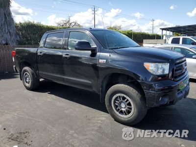 Czwarte zdjęcie samochodu z boku: 2011 TOYOTA TUNDRA CREWMAX SR5 VIN:5TFDY5F1XBX186034 - miniatura