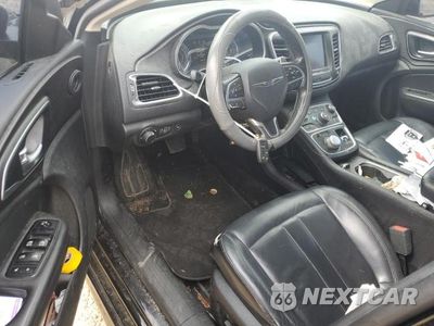 Zdjęcie 8 z 12 samochodu: 2017 CHRYSLER 200 LIMITED VIN:1C3CCCAG3HN503929 - miniatura