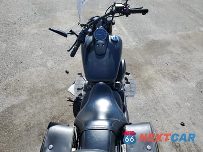 Zdjęcie 6 z 10 samochodu: 2017 HONDA VT750 C2B VIN:JH2RC5372HK700100 - miniatura