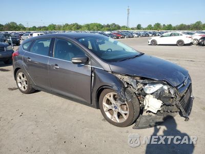 Czwarte zdjęcie samochodu z boku: 2014 FORD FOCUS TITANIUM VIN:1FADP3N24EL269008 - miniatura