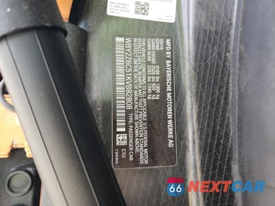 Zdjęcie 12 z 12 samochodu: 2019 BMW I8 VIN:WBY2Z6C51KVB82808 - miniatura