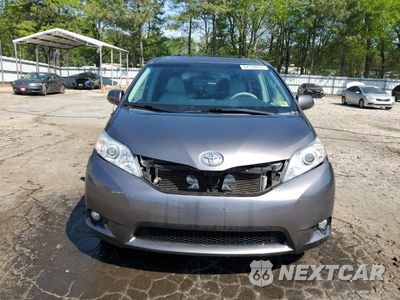 Piąte zdjęcie samochodu w środku: 2014 TOYOTA SIENNA XLE VIN:5TDYK3DC0ES486882 - miniatura