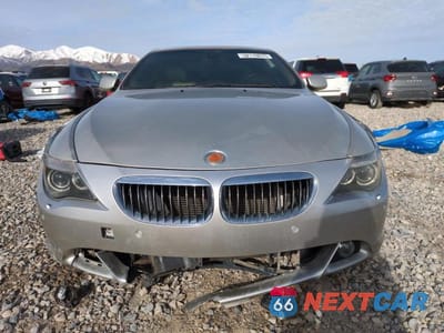 Piąte zdjęcie samochodu w środku: 2005 BMW 645 CI AUTOMATIC VIN:WBAEH73435B192321 - miniatura