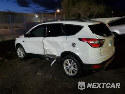 Drugie zdjęcie samochodu z przodu: 2018 FORD ESCAPE SE VIN:1FMCU0GD6JUB26010 - miniatura