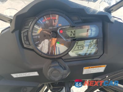 Zdjęcie 7 z 9 samochodu: 2018 SUZUKI DL1000 A VIN:JS1VU51A6J2100926 - miniatura